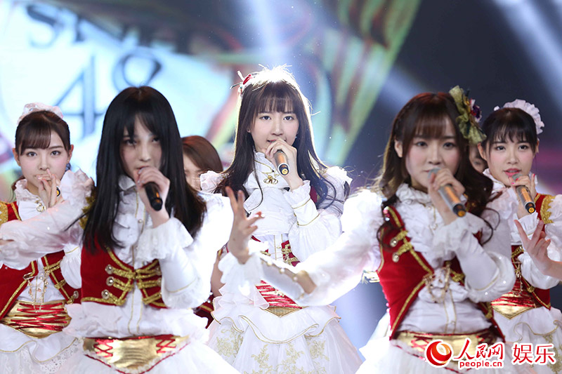 SNH48現場獻唱