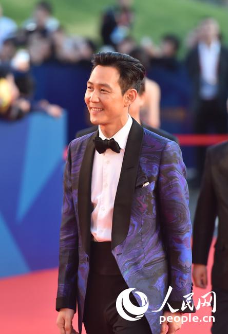 ����챱����Ӱ�ڱ�Ļ ��̺�����Ƽ���28��