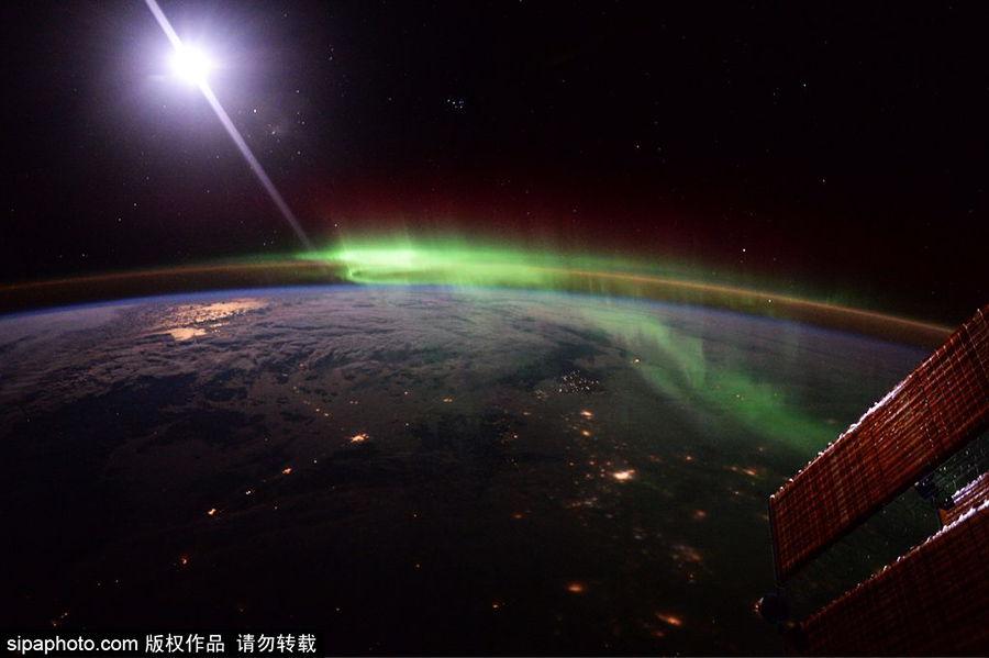 歐洲航天局宇航員太空拍攝神奇極光