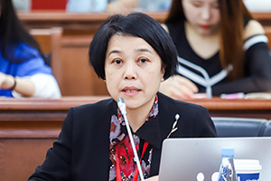 中國傳媒大學教務處處長 王曉紅