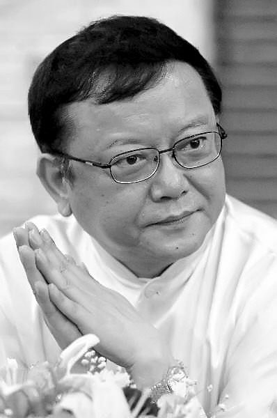王刚个人资料,张国立个人资料简介