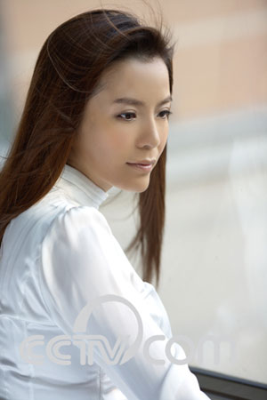 [组图]<em>央视女主播朱迅</em>和儿子的春节记忆--传媒
