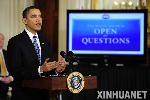 奥巴马以视频方式回答网友提问 时间持续八十