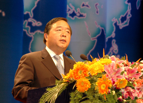 南京市委副书记、代市长季建业致辞