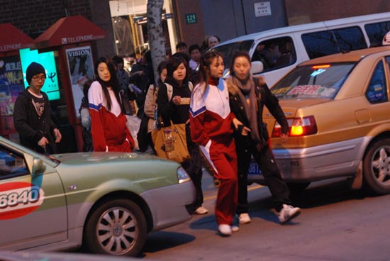 首部<em>女书</em>电影 雪花与秘扇 将公映 歌颂 <em>老同</em> 纯