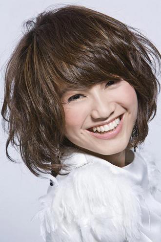 朱丹微博感慨5年主播生涯 称有房有车却少了快