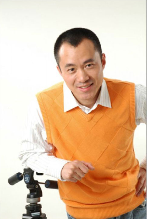 央视小尼个人资料简介,央视小尼简历