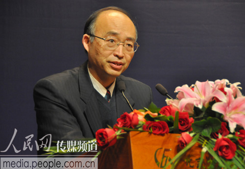 北京大学常务副校长吴志攀:记者节问候记者节